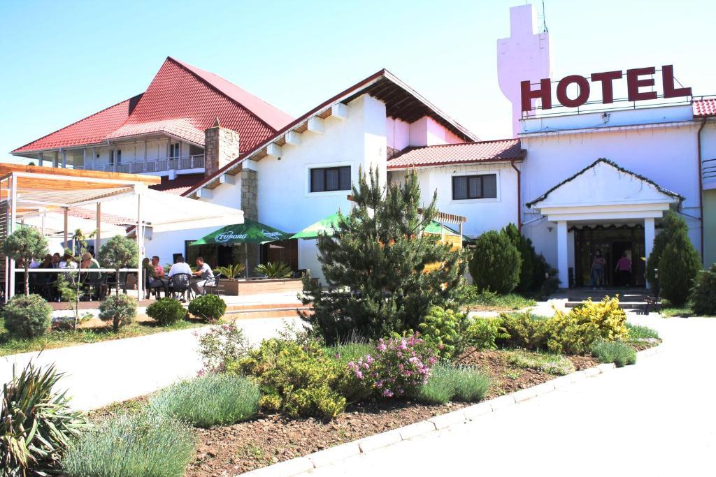 Hotel Magura Verde Μπακάου Εξωτερικό φωτογραφία